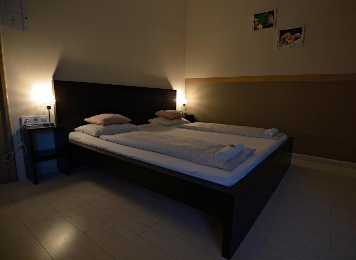 R.Gold Apartman Mako Luaran gambar